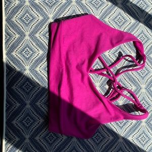 Athleta solace bra (A-C) size XS. Great condition. Magenta pink.